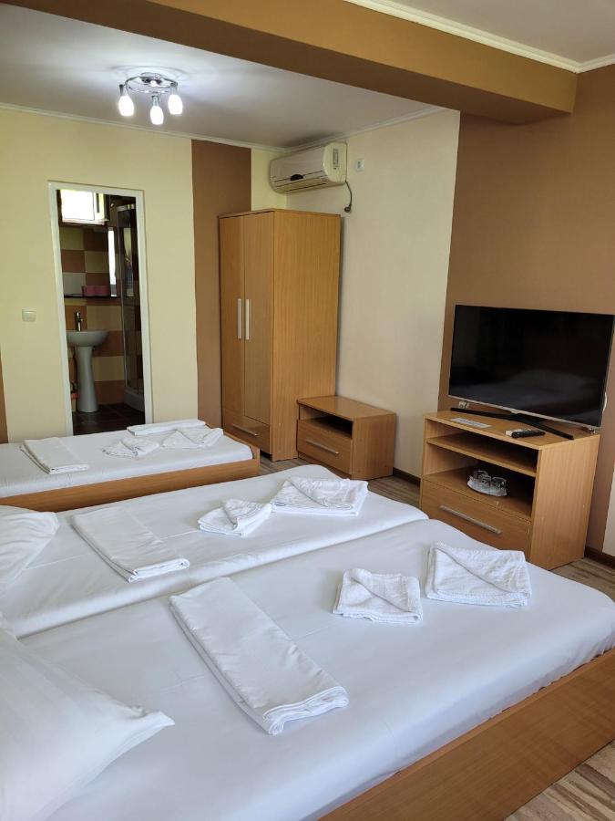 Pensiunea Miasor Hotel Murighiol Ngoại thất bức ảnh