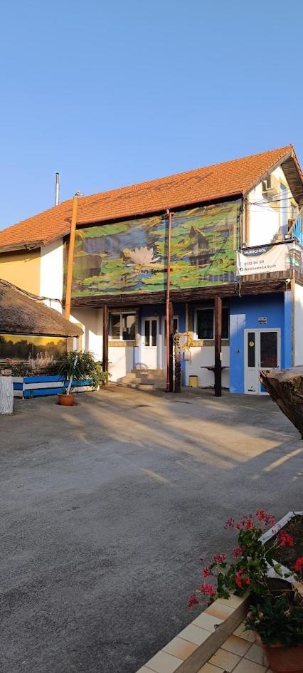 Pensiunea Miasor Hotel Murighiol Ngoại thất bức ảnh
